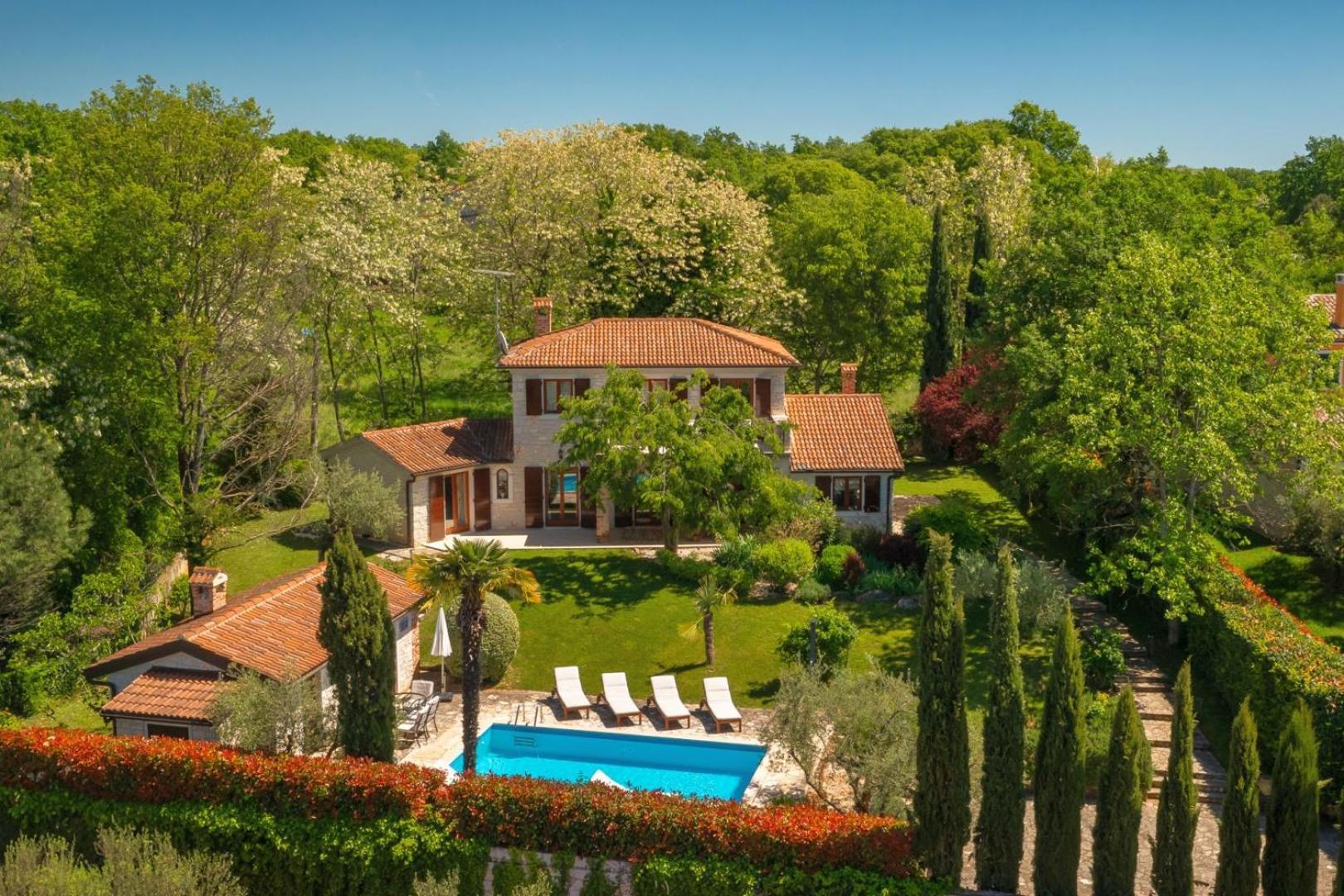 Rustic Villa Cehici With Pool In Sveti Lovrec Jehnici Esterno foto
